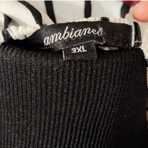 Women's Ambiance 3XL Black and White Striped Off Shoulder Top - Picture 3 of 4